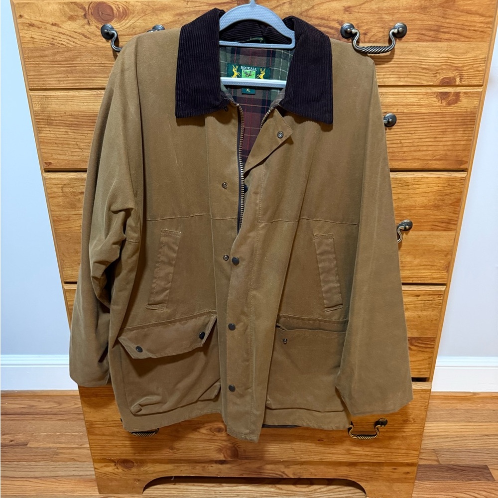 Rockall Wax Jacket in canvas with corduroy collar and plaid interior